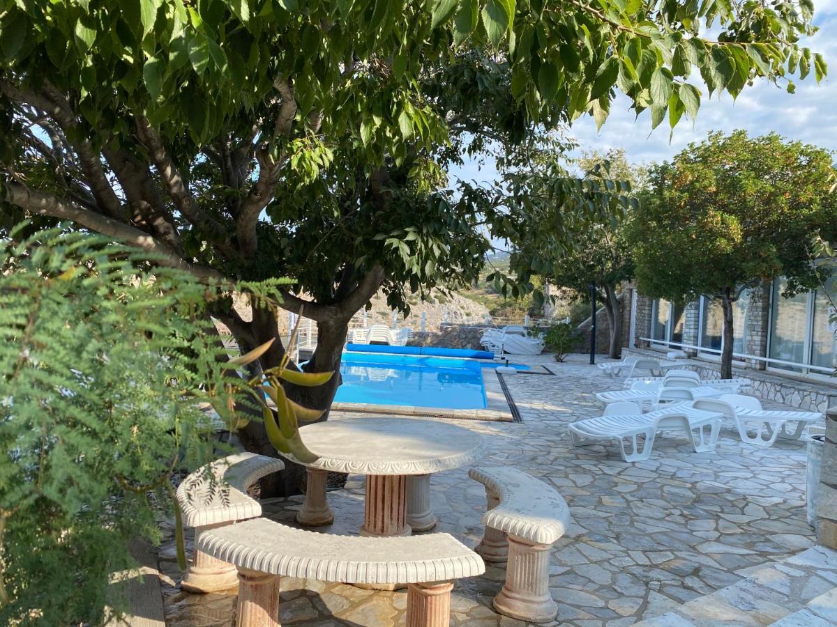 צזריקה Resort Haus Toma מראה חיצוני תמונה