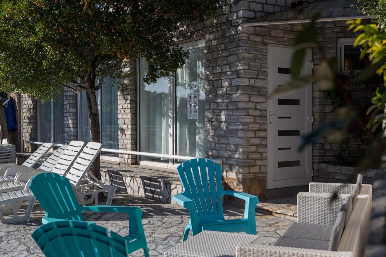 צזריקה Resort Haus Toma מראה חיצוני תמונה