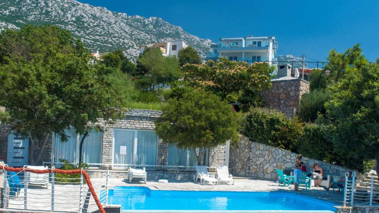 צזריקה Resort Haus Toma מראה חיצוני תמונה