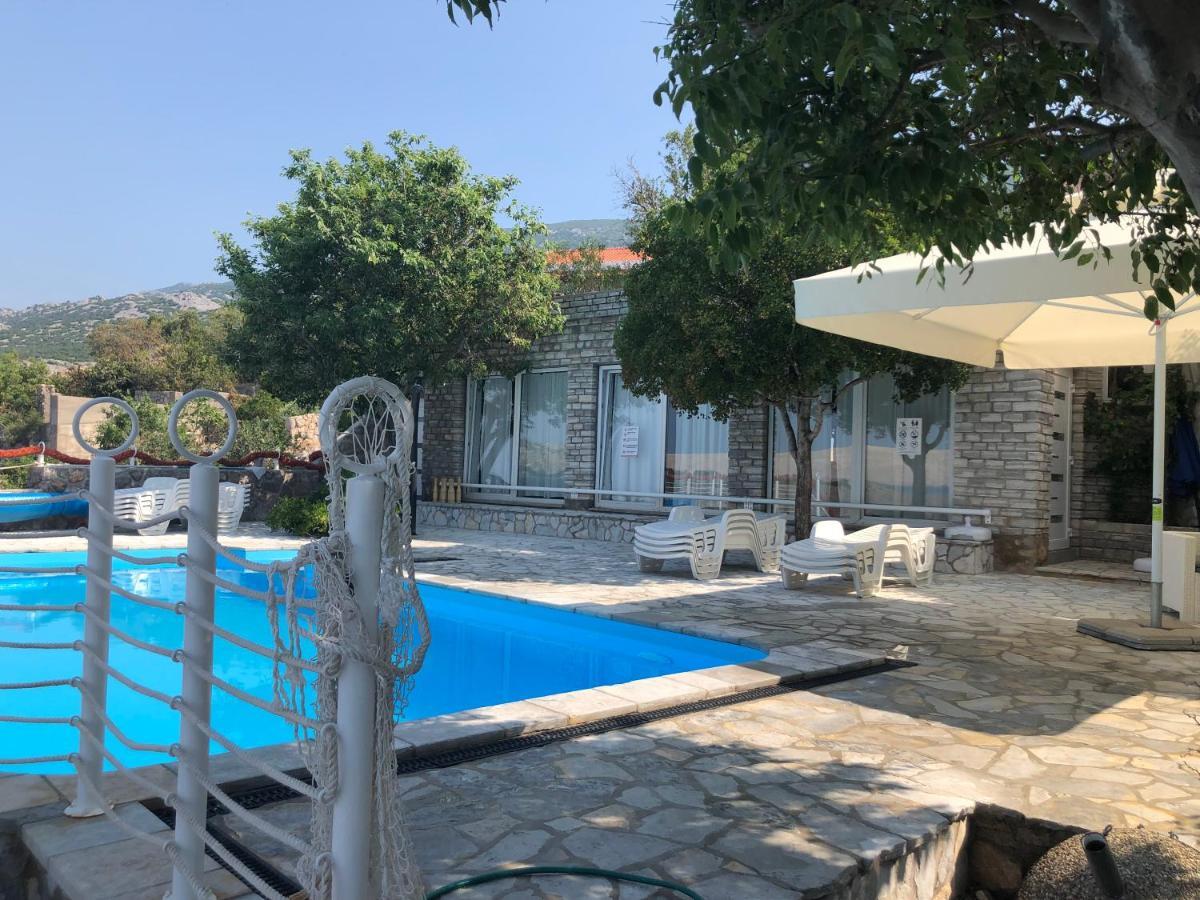 צזריקה Resort Haus Toma מראה חיצוני תמונה