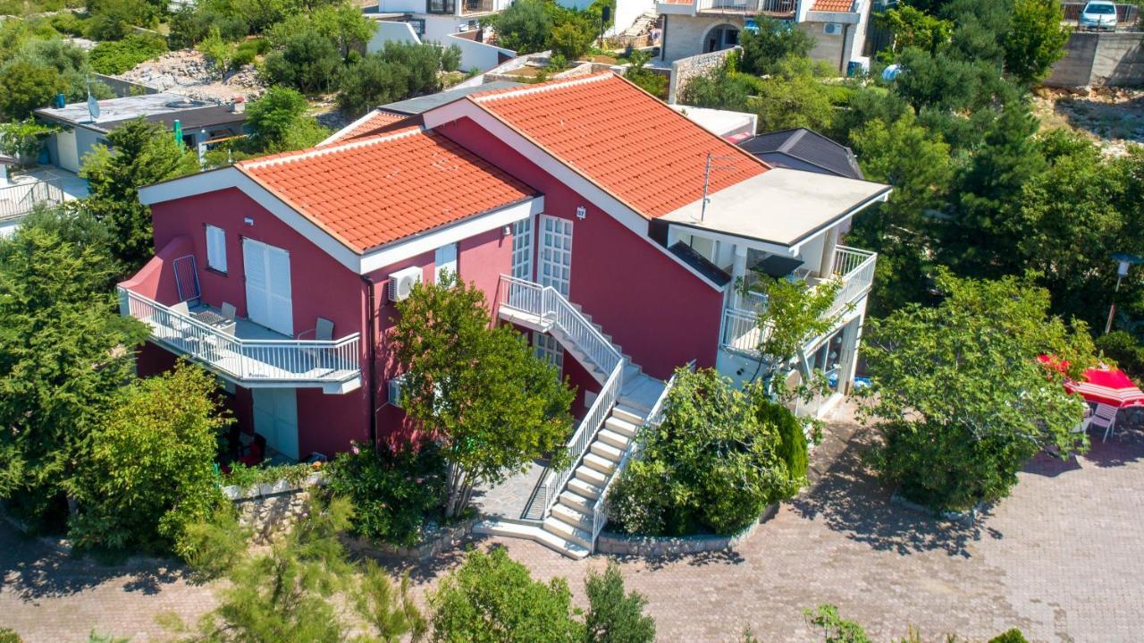 צזריקה Resort Haus Toma מראה חיצוני תמונה